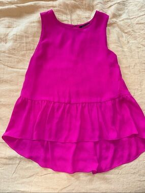 Banana Republic Factory Sleeveless Ruffle-Hem Blouse - Fuchsia Pink